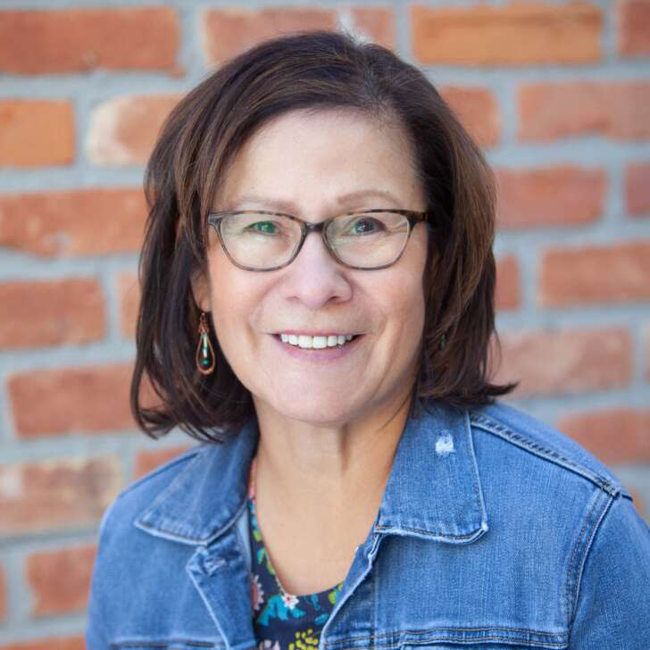 Diana Lewis